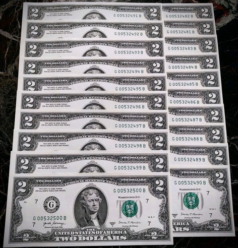 Two dollar bills lot - bills, of